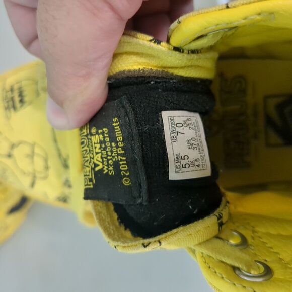 Vans X Peanuts Sk8-Hi 'Charlie Brown Maize' Yellow high top snoop… - Picture 4 of 5